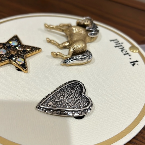 Piper K | Equestrian/Boho Motif Brooch Set - Picture 10 of 12